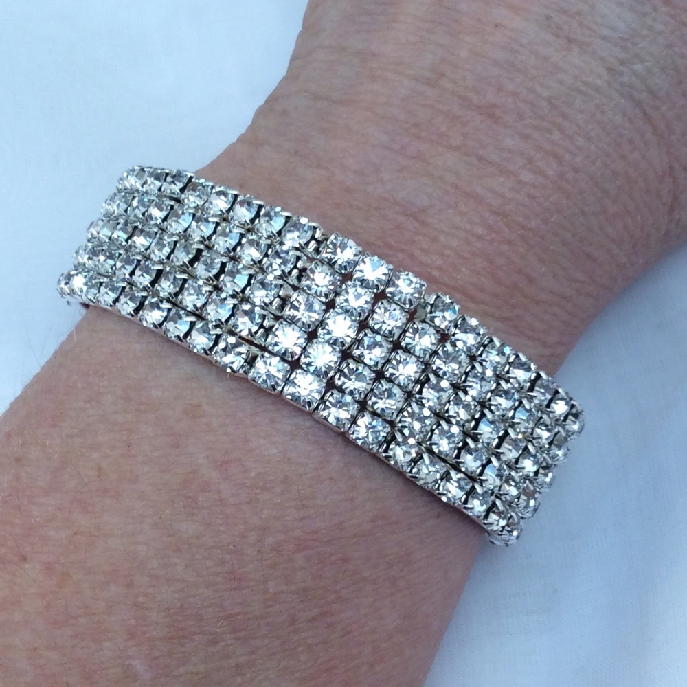 5 Row Clear Rhinestone Stretch Bracelet - Picture 5 of 6